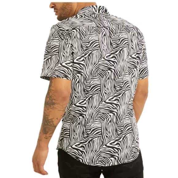 Men's GUESS Slim Fit Short Sleeve Military Inspired Zebra Shirt - Size Men's L - Picture 7 of 15